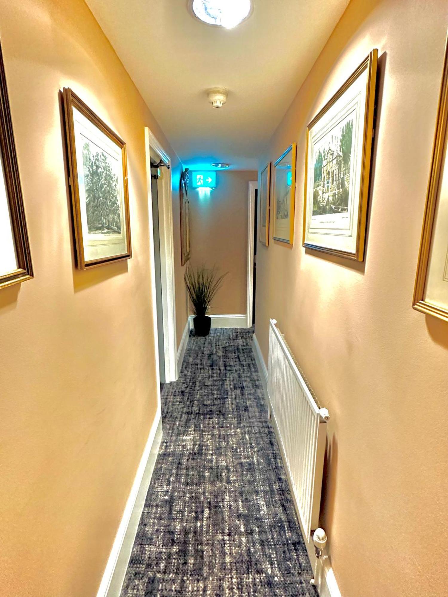 The Red Cow - Guest House Ричмонд Экстерьер фото